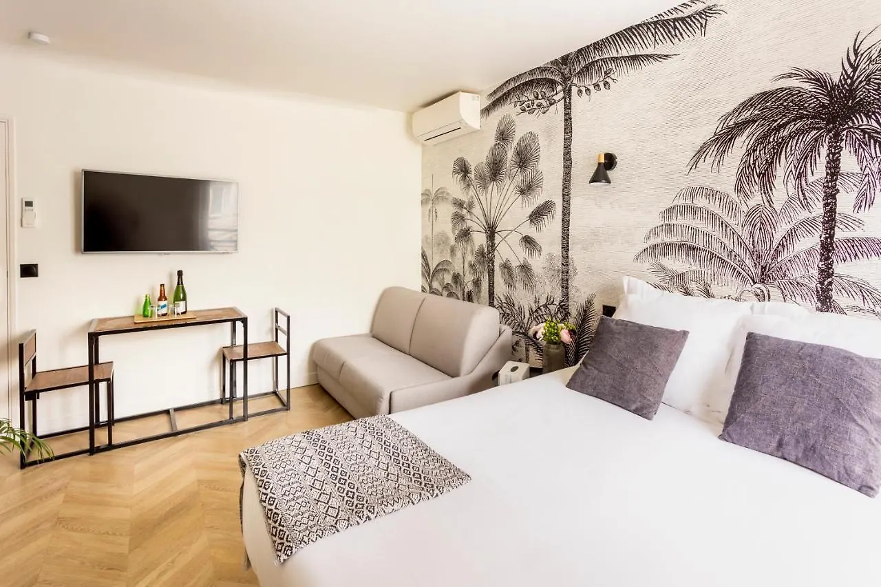 Best Stay Jeuneurs Paris