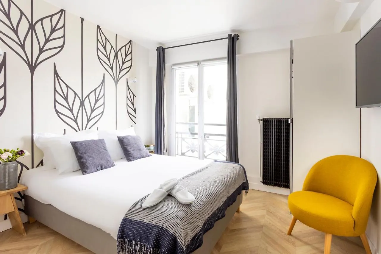 Best Stay Jeuneurs Paris France