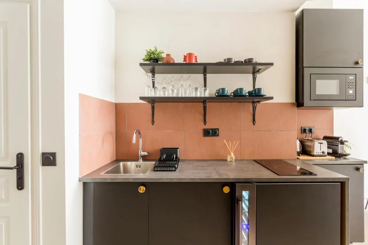 Best Stay Jeuneurs Paris