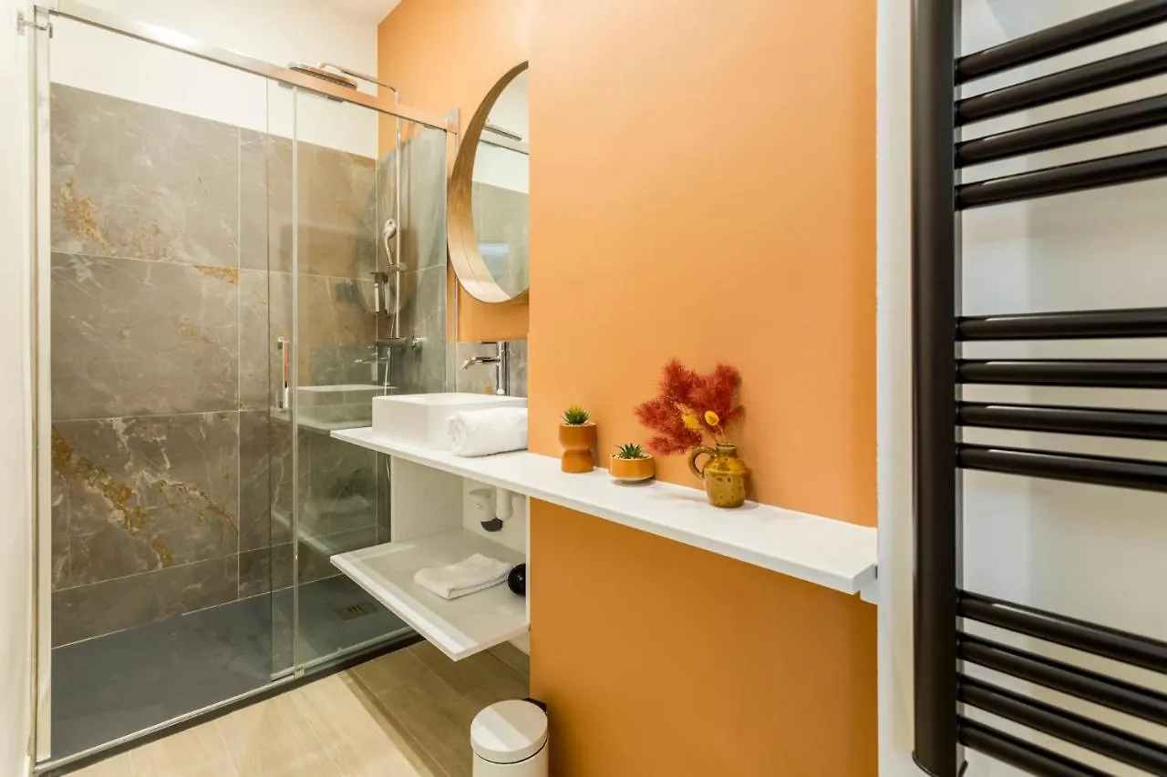Best Stay Jeuneurs Paris